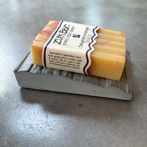 Concrete grey soap dish - Picture 9 of 9